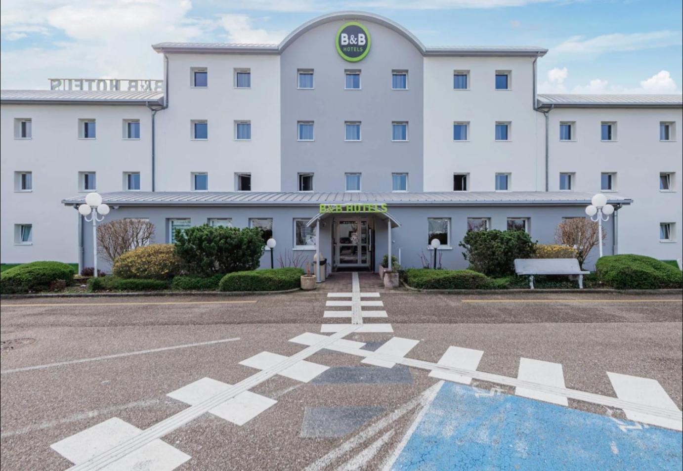 B&B Hotel Strasbourg Aeroport Holtzheim Buitenkant foto